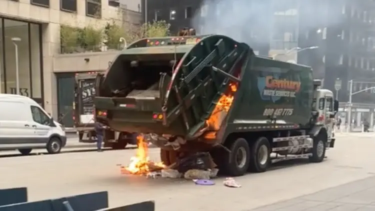 Literal Dumpster Fires… Fails of the Week
– videó