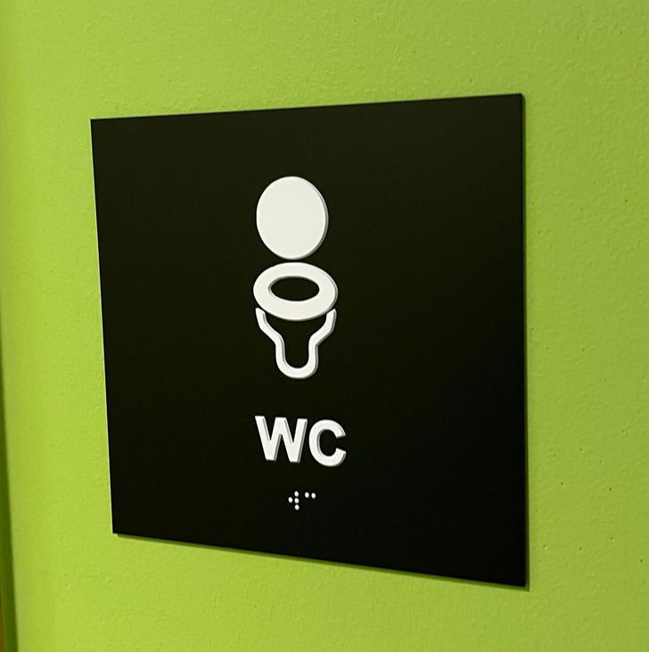 Gender-semleges WC-jelölés