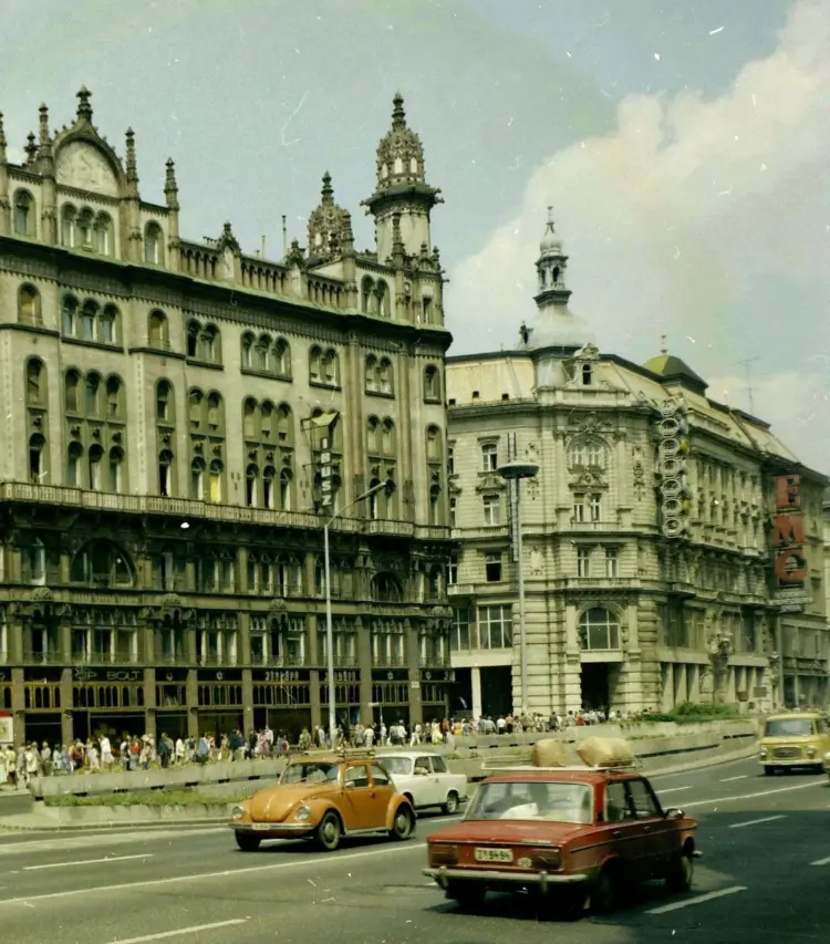 Budapest, Felszabadulás tér (Ferenciek tere), 1980.
FŐFOTÓ