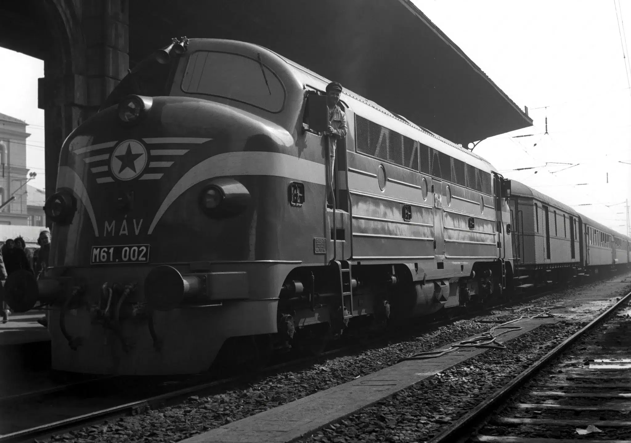 Budapest, a Keleti pályaudvaron, 1963. 
 Lajos György felvétele