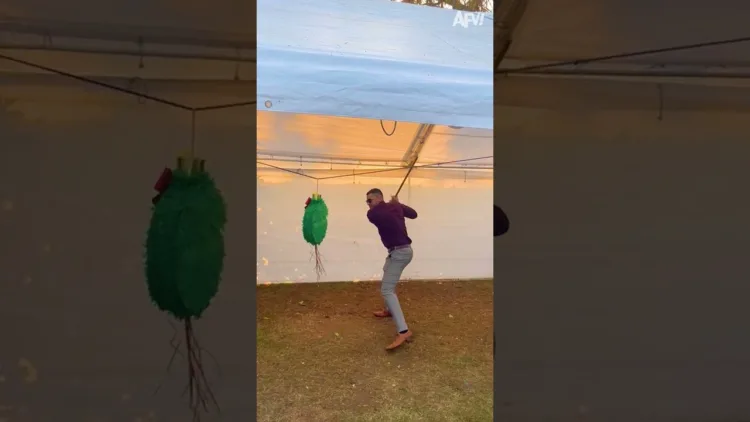 Nyugi, hogy piñata!  #BirthdayFail #Vicces #Shorts
 – videó