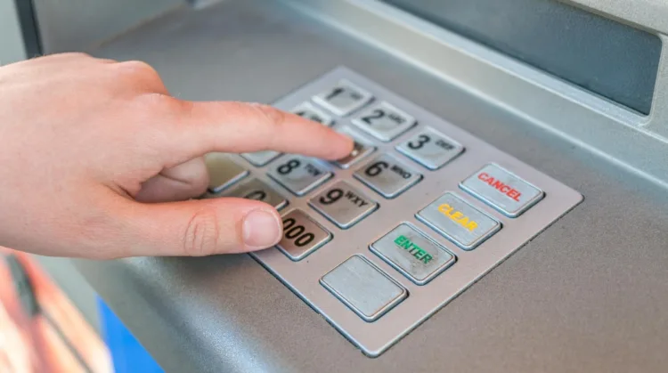 Így változik meg a készpénzfelvétel módja! Véget ér a hagyományos ATM-ek kora