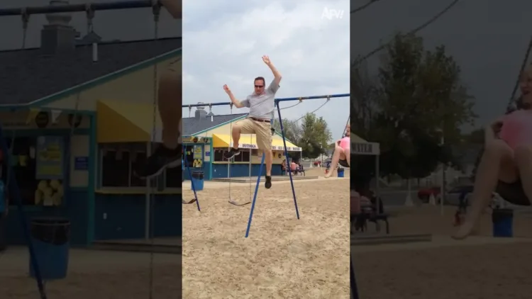 Soha nem késő, hogy hűvös #Shorts #Swing #Fail …
 – videó