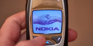 Nokia 8810